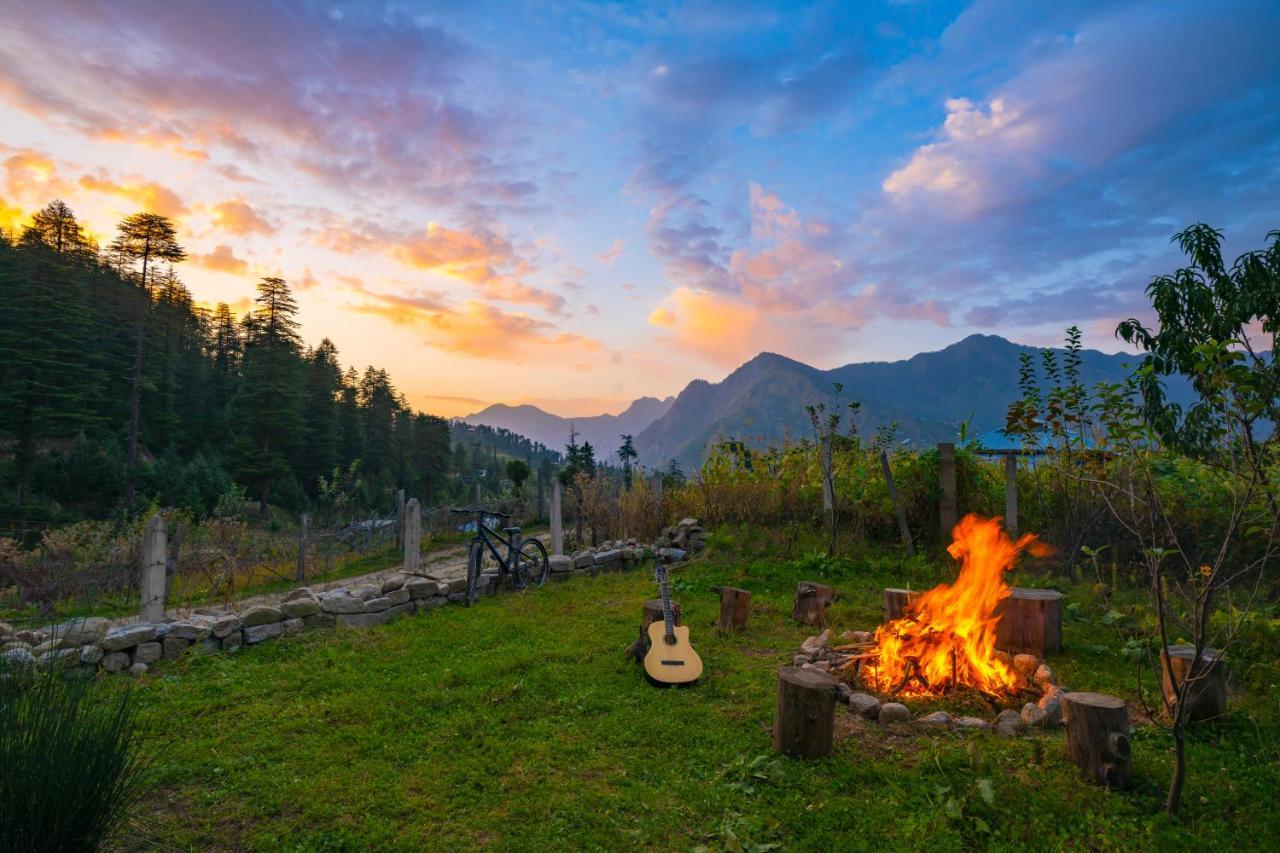 Zostel Shangarh, Kullu Sainj Bagian luar foto