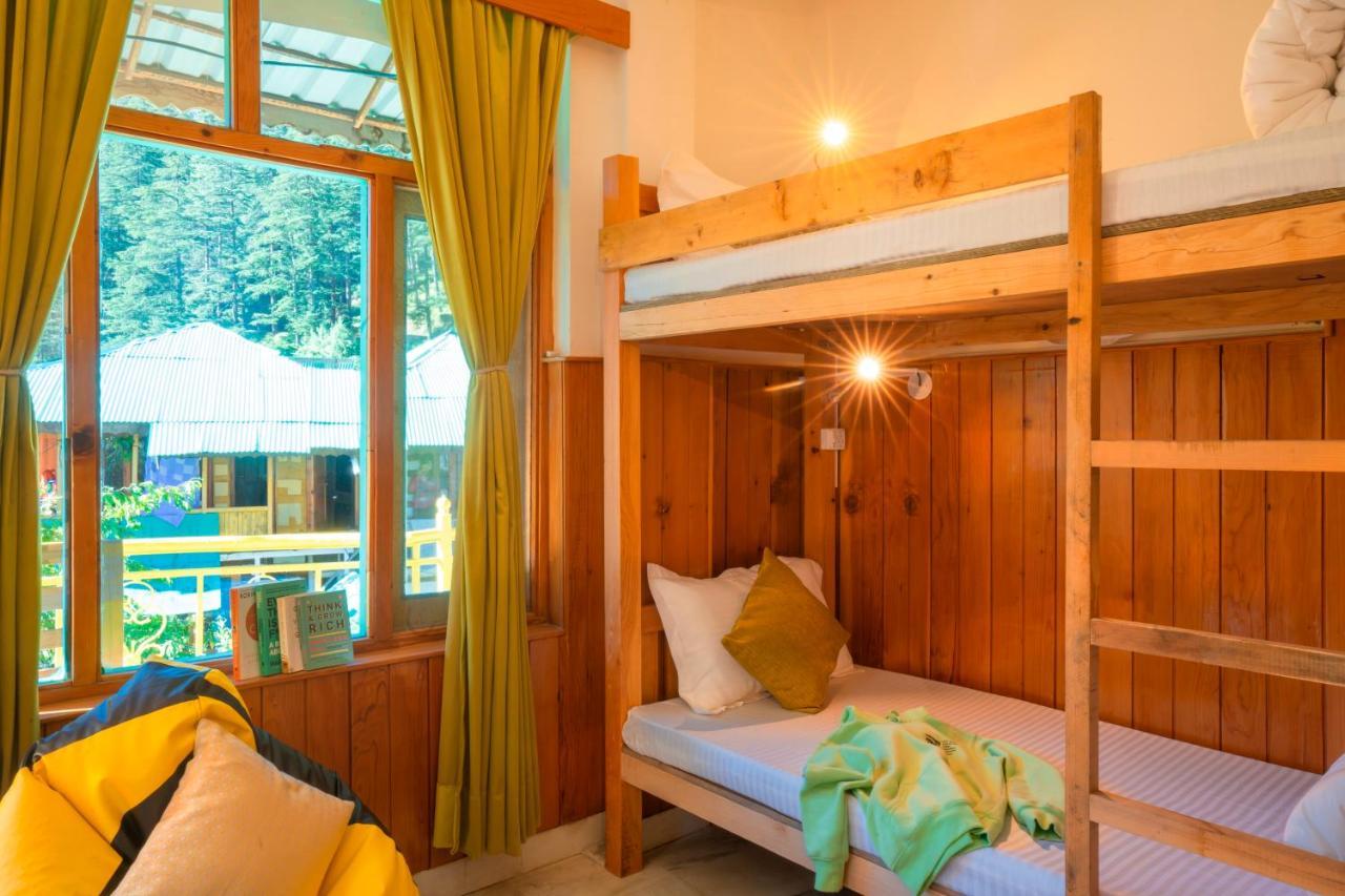 Zostel Shangarh, Kullu Sainj Bagian luar foto